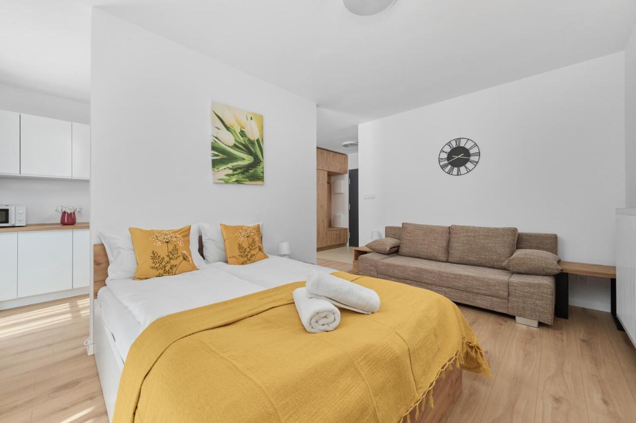 Modern Elegance Apartments Wroclaw With Ac By Noclegi Renters Exterior foto